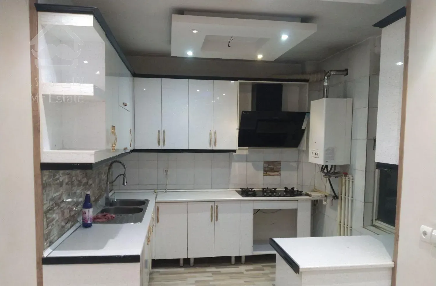 رهن آپارتمان ۷۰ متری ۲ خوابه طبقه ۲ در شهرک آزادی