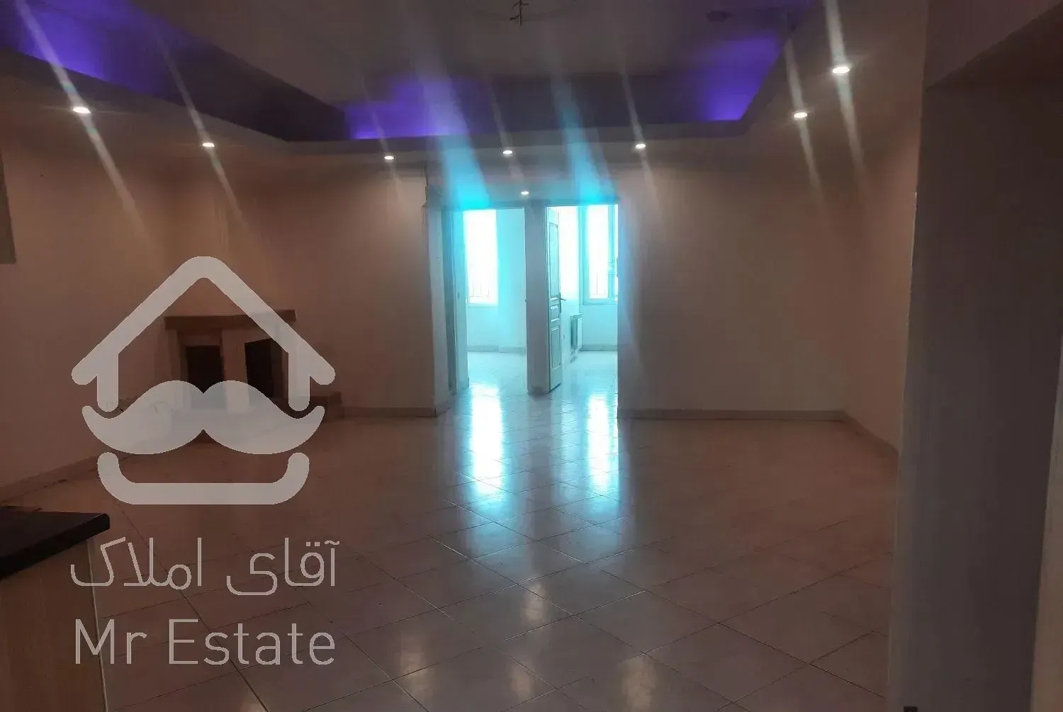 پونک شهرک نفت آپارتمان ۹۴ متری ۲خوابه