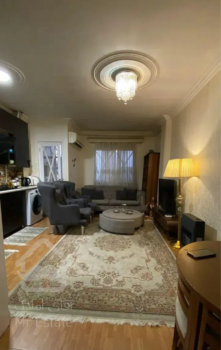 رهن آپارتمان ۵۰متری نقلی شیک در شهدا کوچه ولیعصر