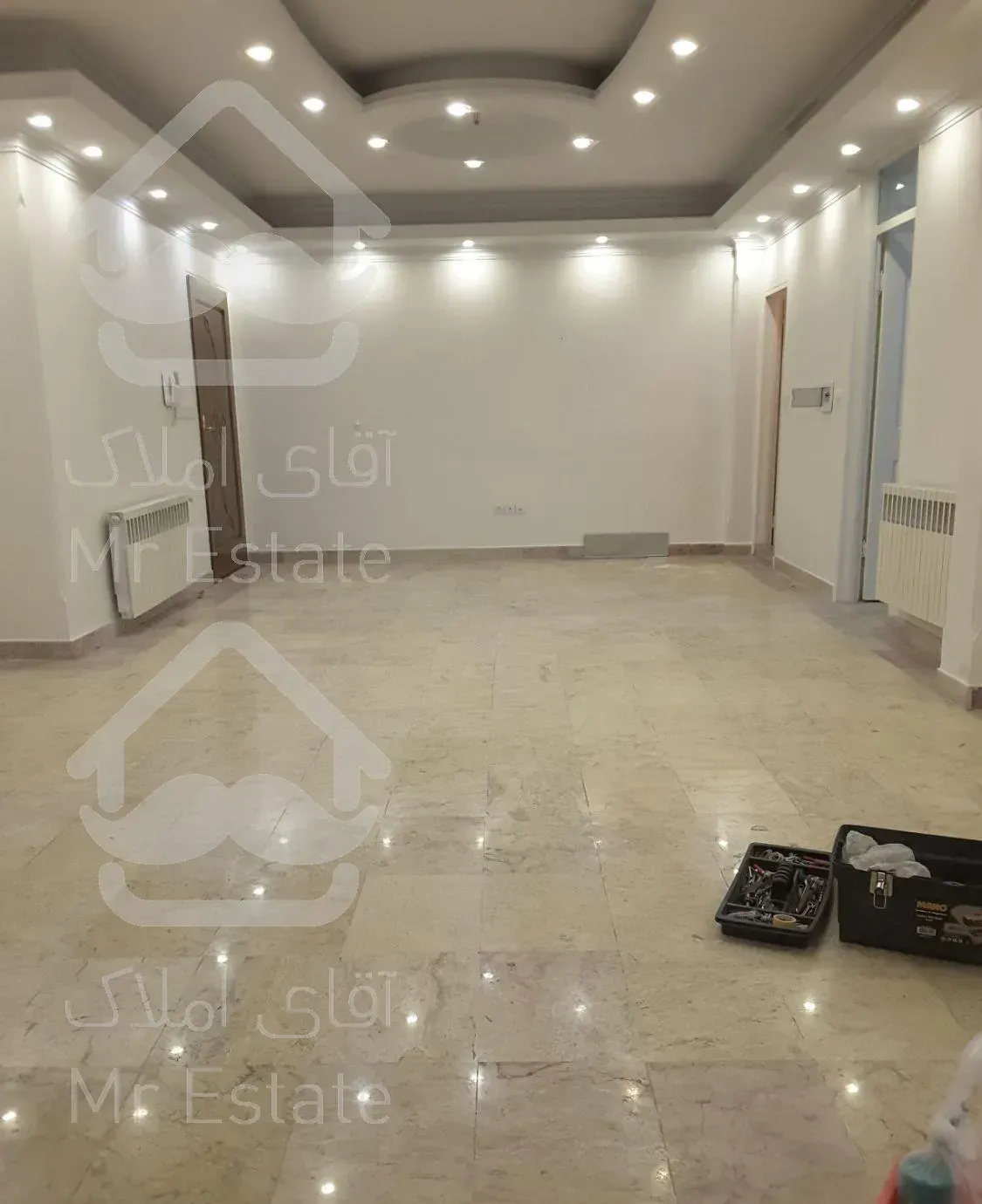 سعادت آباد مطهری شمالی ۱۲۰ متر سه خوابه تکواحدی