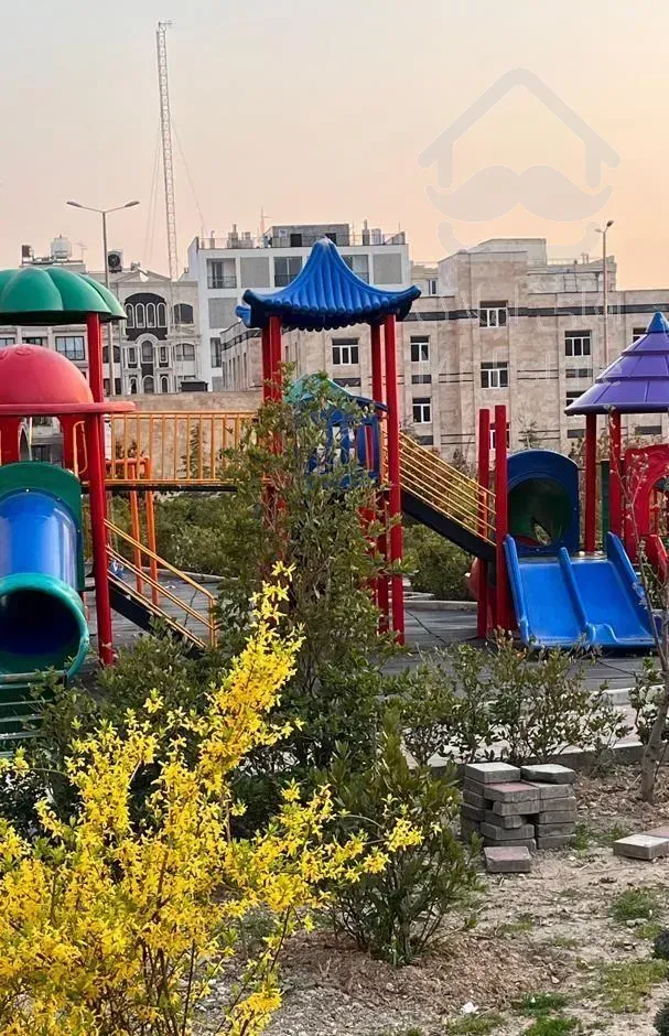 100 متر برجهای رونیکا پالاس پیروزی(نگین پیروزی)