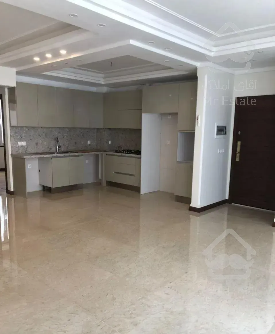 پاسداران ، دشتستان ها ۹۰متر اپارتمان