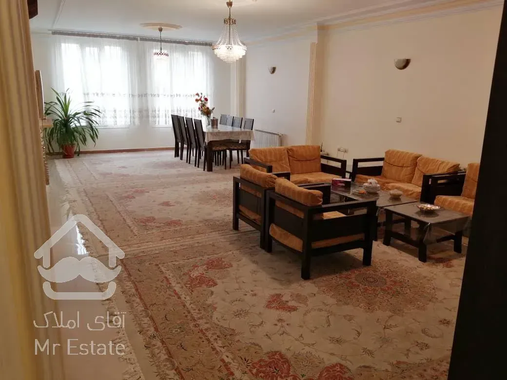 آپارتمان ۱۴۰ متری لوکیشن عالی نورگیر