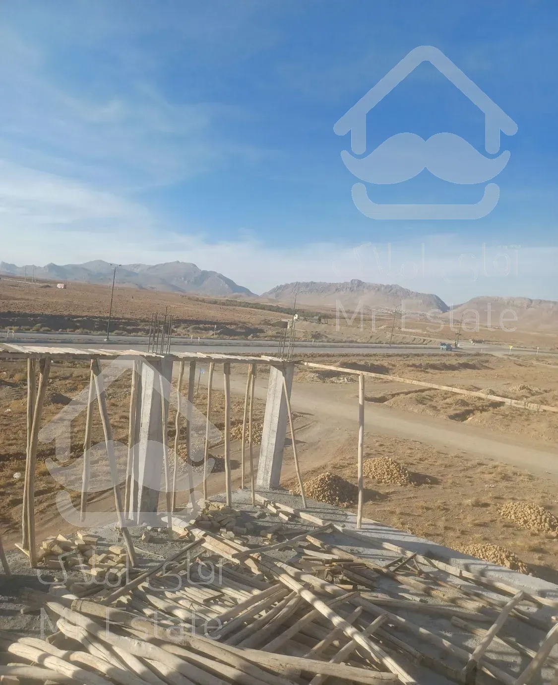 اجرای سقف وستون تیرچه بلوک وداخل بتن