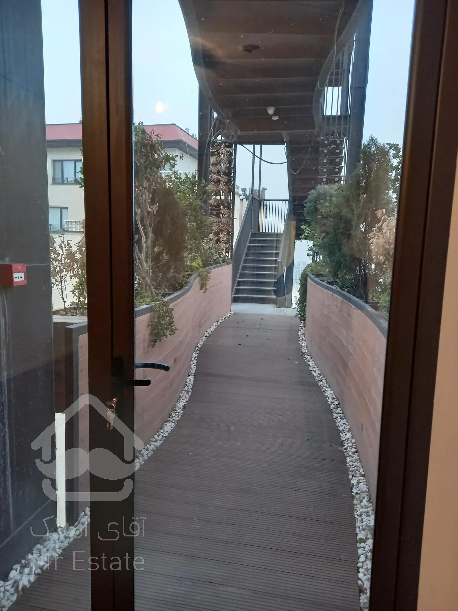 فروش آپارتمان زعفرانیه 414  متر لاکچری