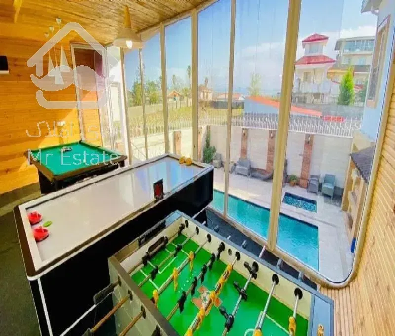 فروش ویلا ساحلی‌ استخردار  ویو دریا