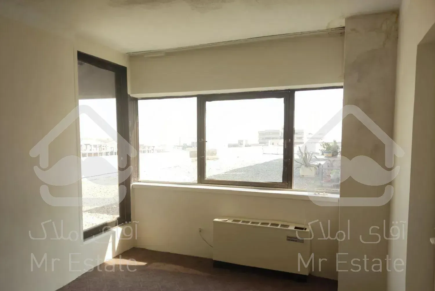 رهن کامل/۳خوابه/تراس دار