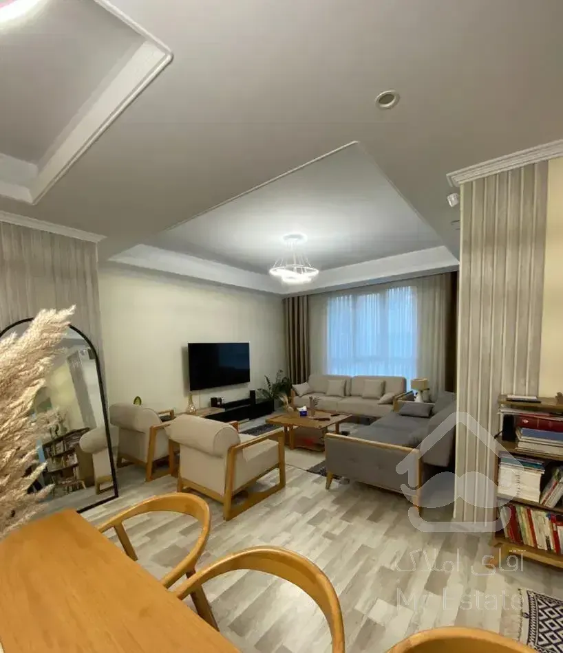 ۸۰ متر رو به خیابان گیشا