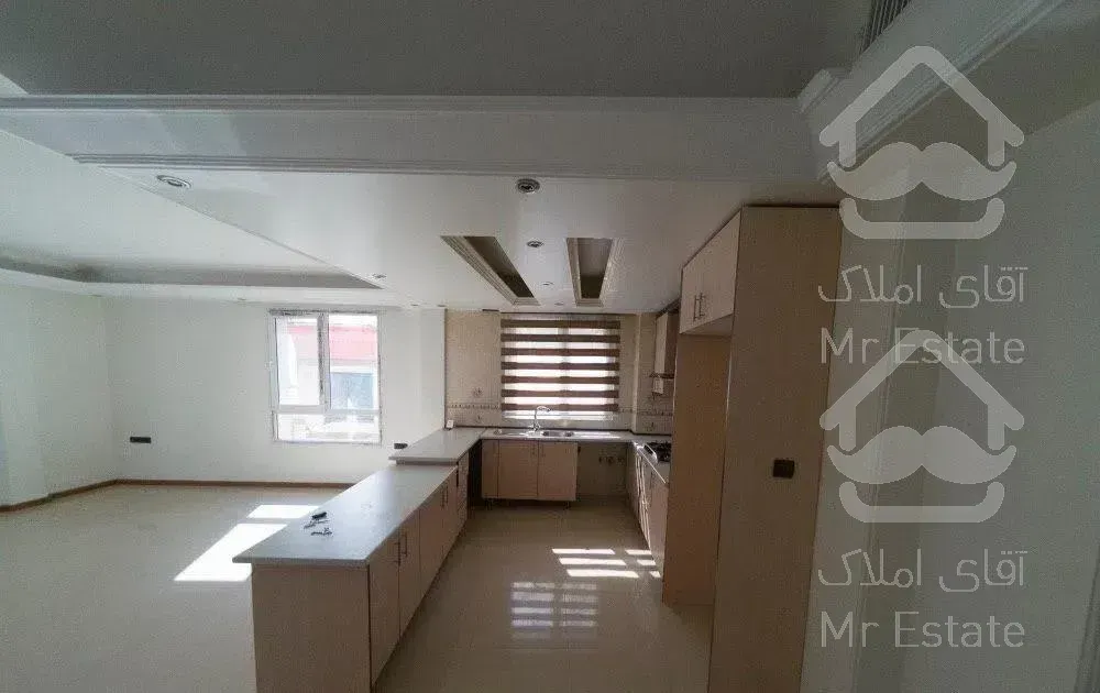 ۱۰۵ متر سه خواب تک واحدی سه جهت نور