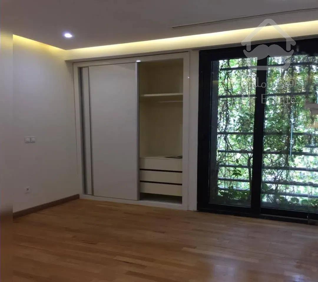 محمودیه زعفرانیه ۳۳۰ متر طبقه آخر