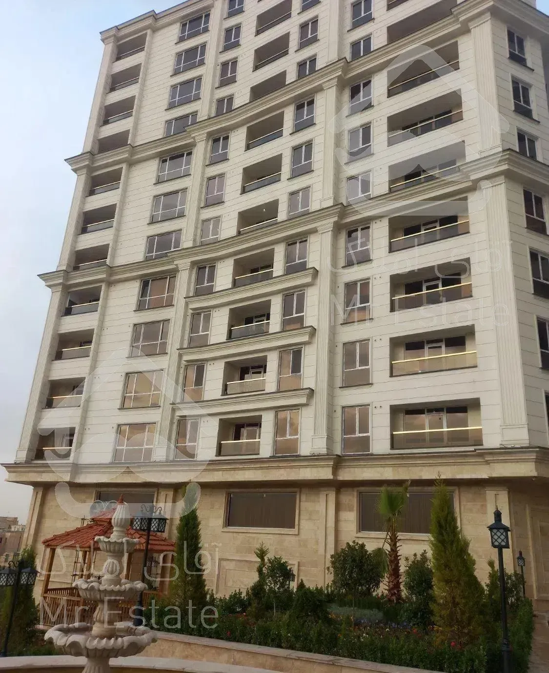 ۱۱۰ متر پونک(سیمون بولیوار) برج مجلل رونیکا پالاس