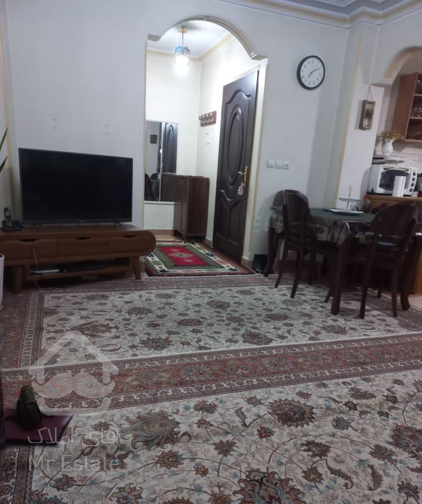 آپارتمانی۷۳ متری در مهرآباد جنوبی طالقانی