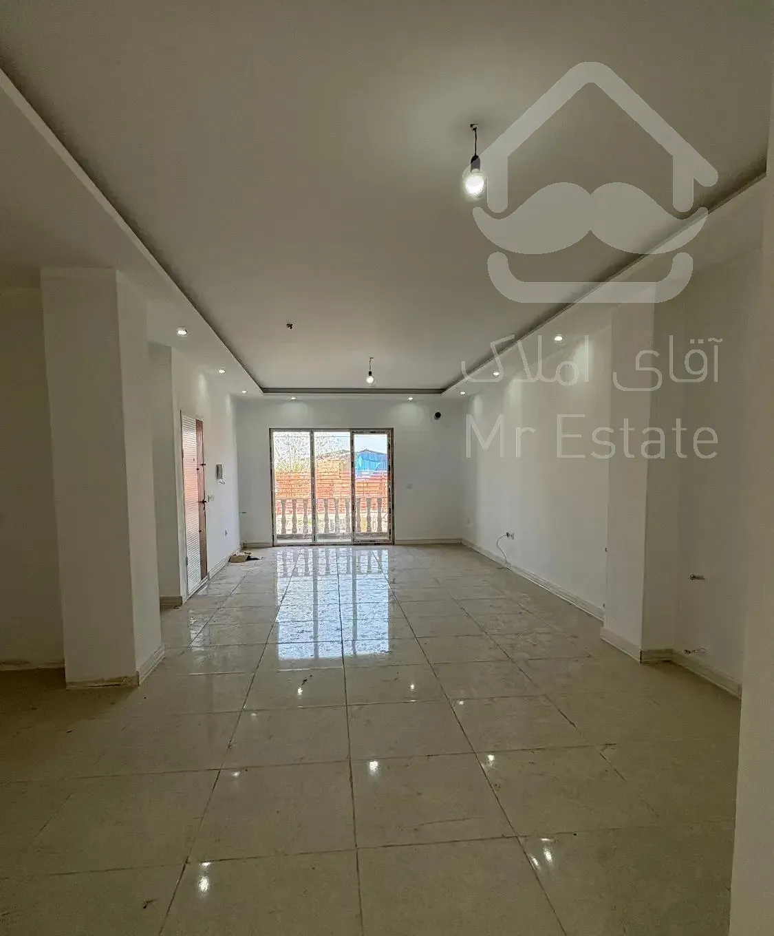 آپارتمان ۱۱۰ متر کلید نخورده باسند تازه آباد نوشهر