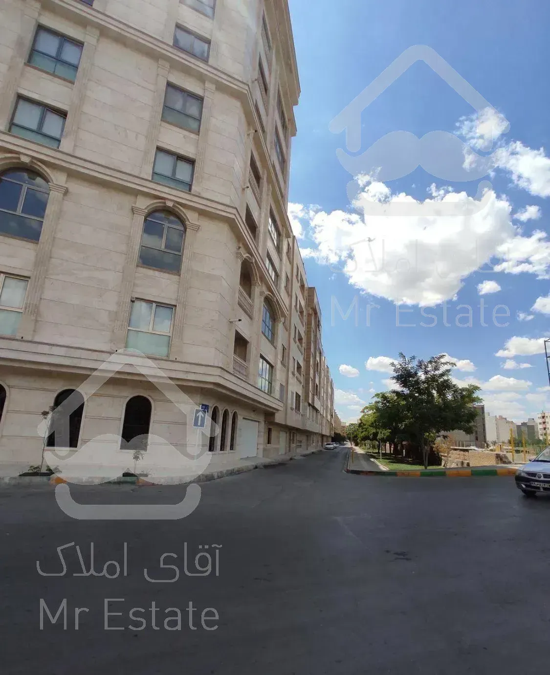 * آپارتمان 200 متر * برج مارال * فرامرز عباسی *