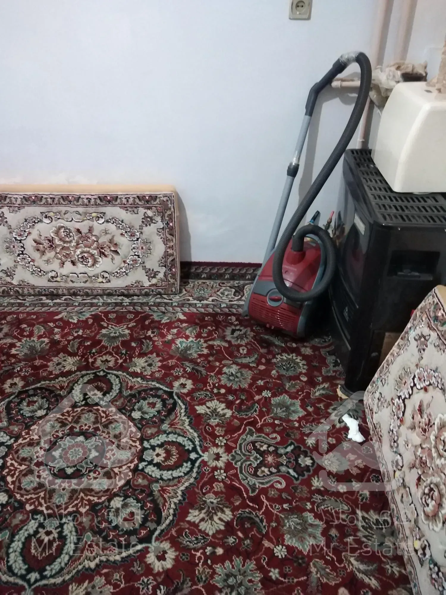 واحد83متری. 2خوابه