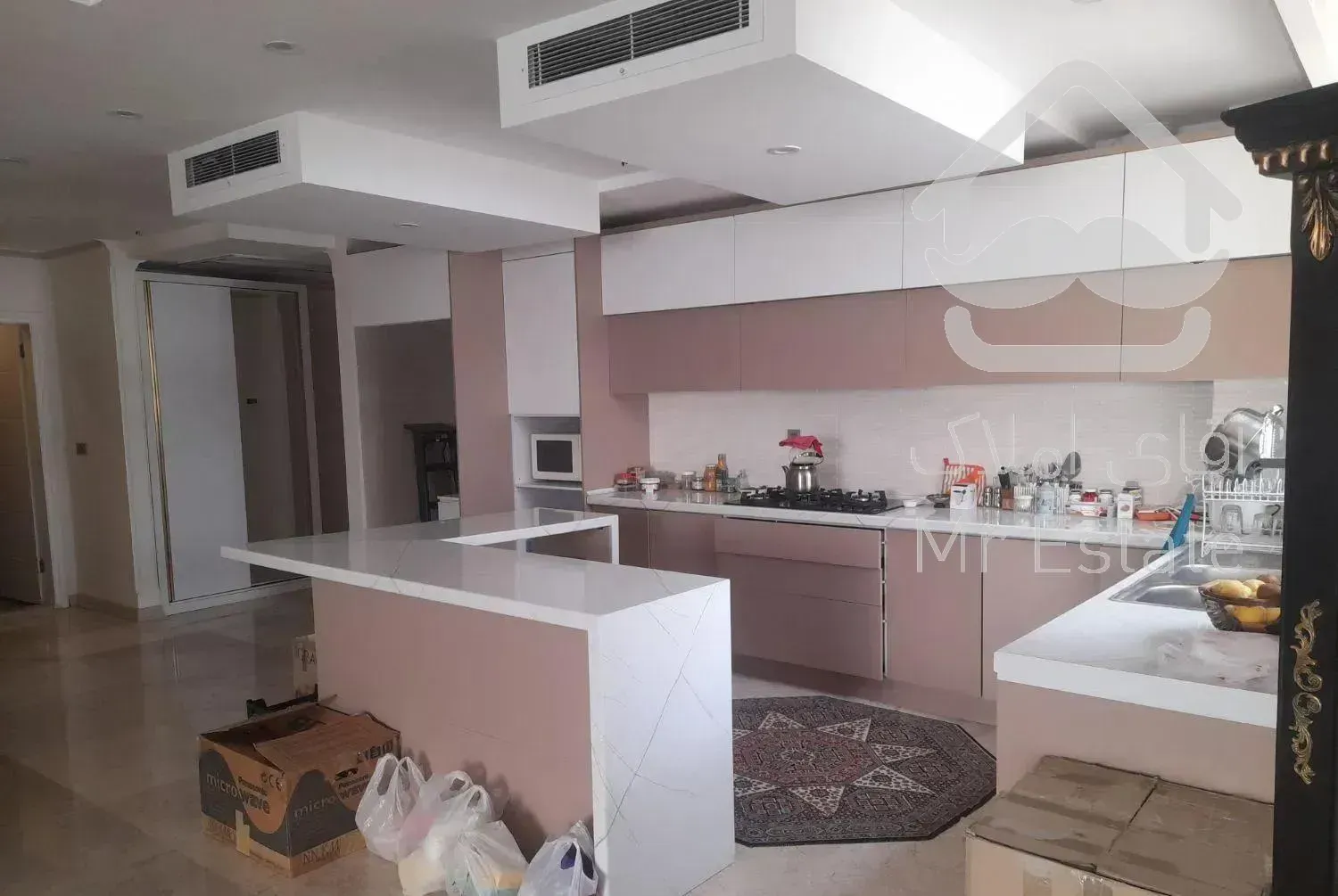 ۱۴۰متر مجلل/خوش نقشه، پلان تفکیک/ ویو پارک قیطریه