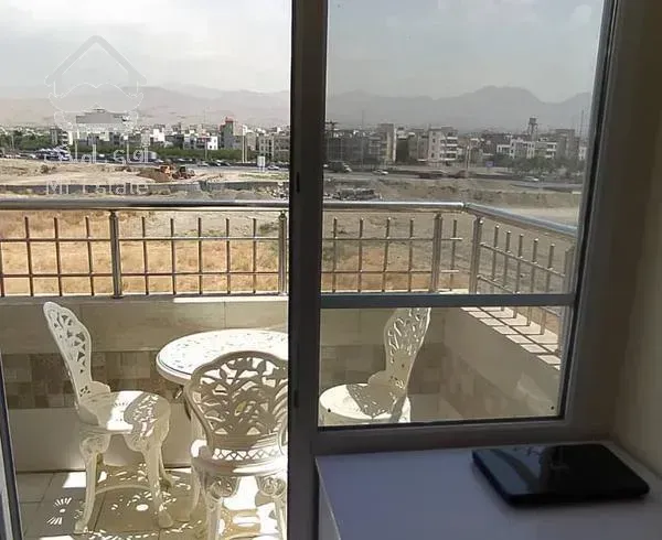 آپارتمان ۱۳۵ متری سه خوابه فاز ۵ مهرشهر