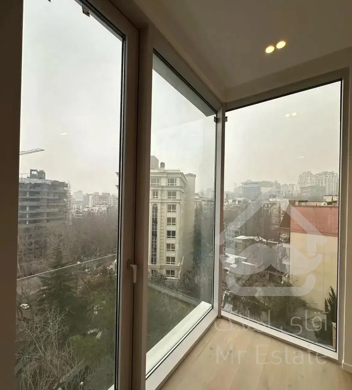 الهیه ۲۵۰ متر ۳ خوابه فول مدرن افر ویژه