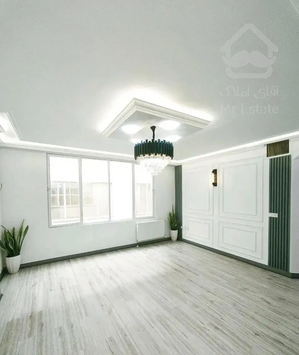 48متر/طبقه1/آس منطقه/پارکینگ اختصاصی/سندتکبرگ