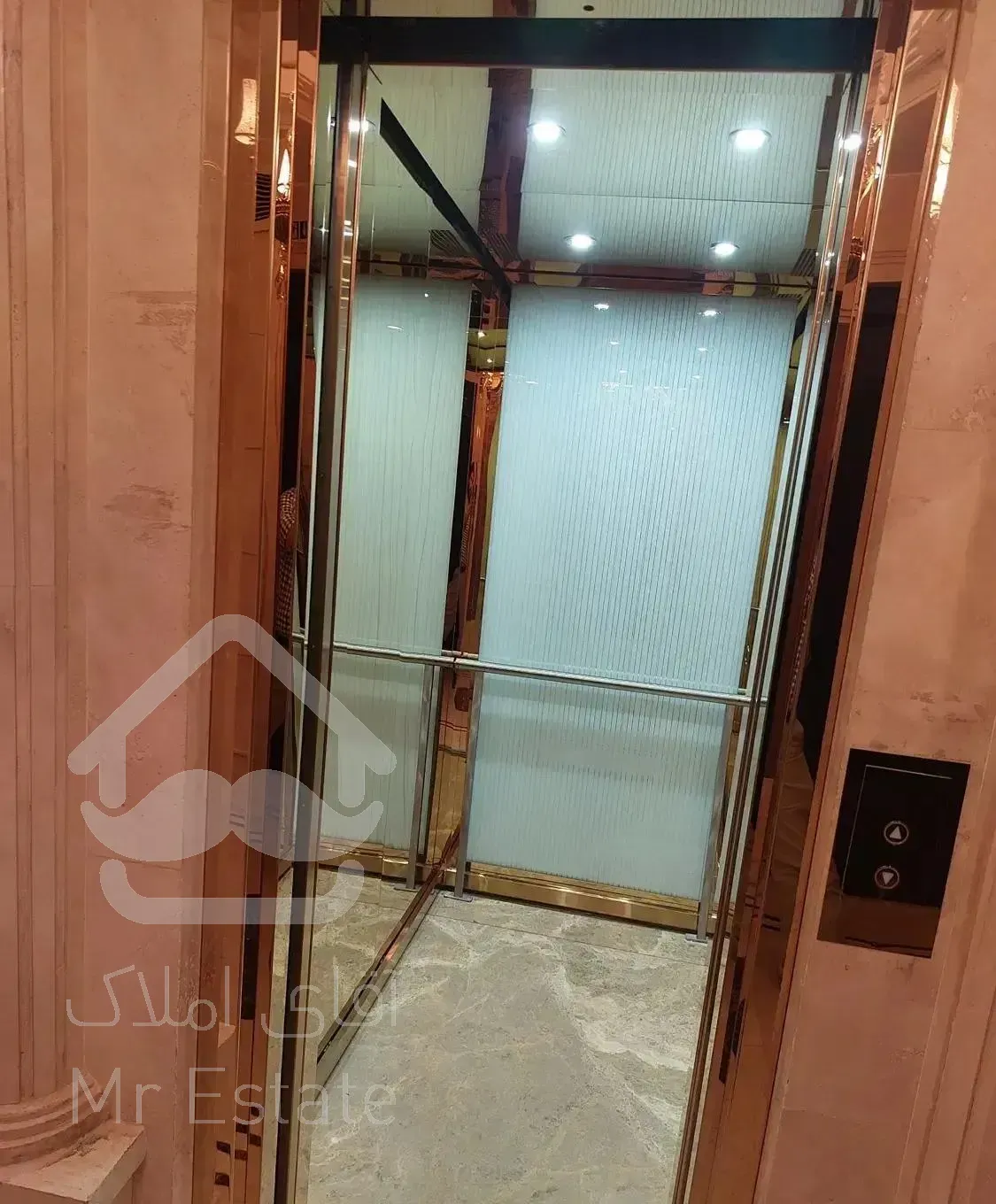 ۲۲۶ متر اقدسیه سپند منجیل طبقه پنجم