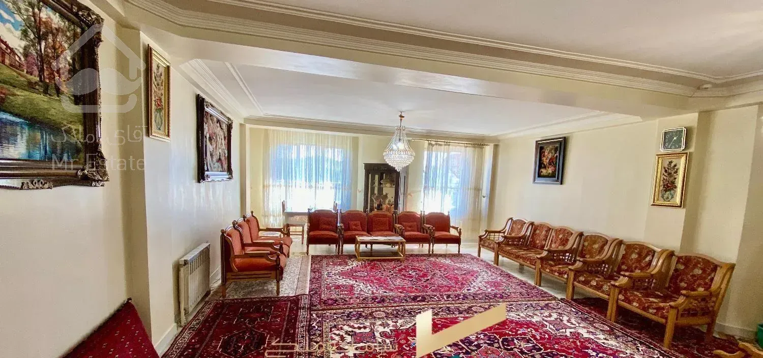 آپارتمان ۱۳۰ متری خوش ساخت در میرداماد