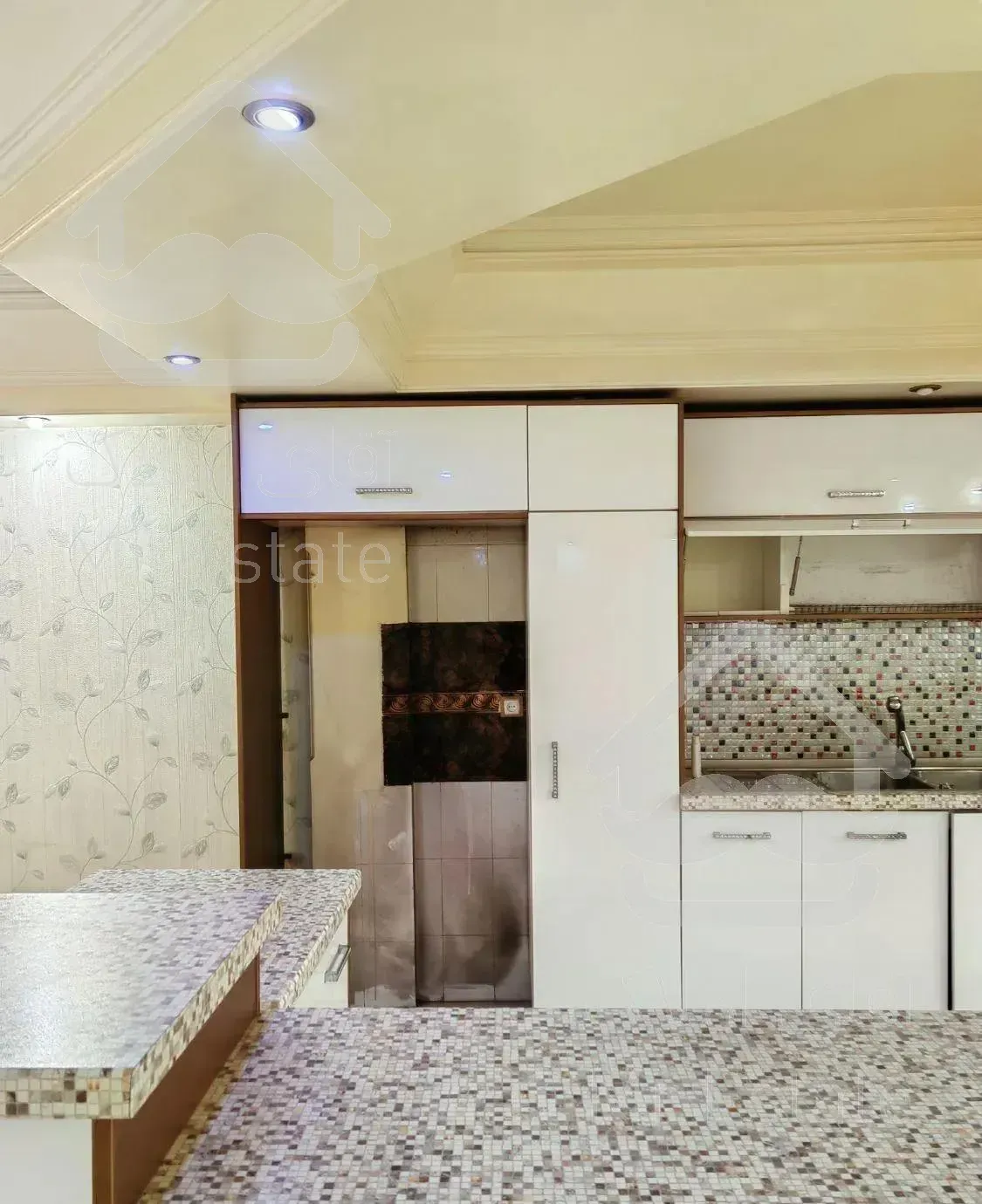 ۱۳۰ متر ۳ خواب تکواحدی در میرداماد اطلسی