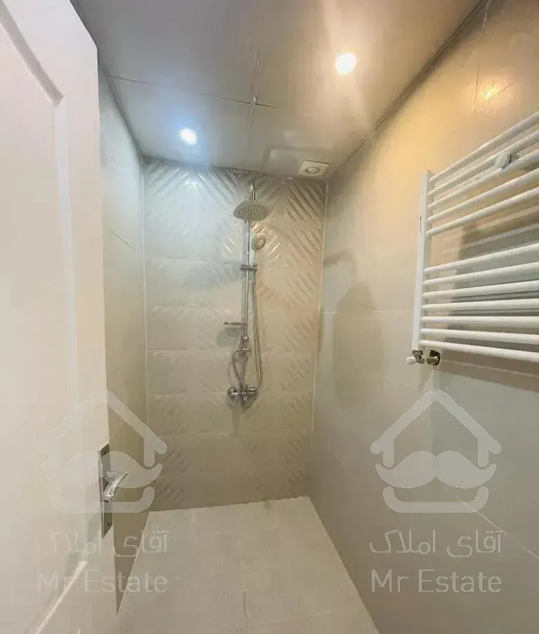 ۱۶۰ متر سه خوابه/ تک واحدی / کلید نخورده