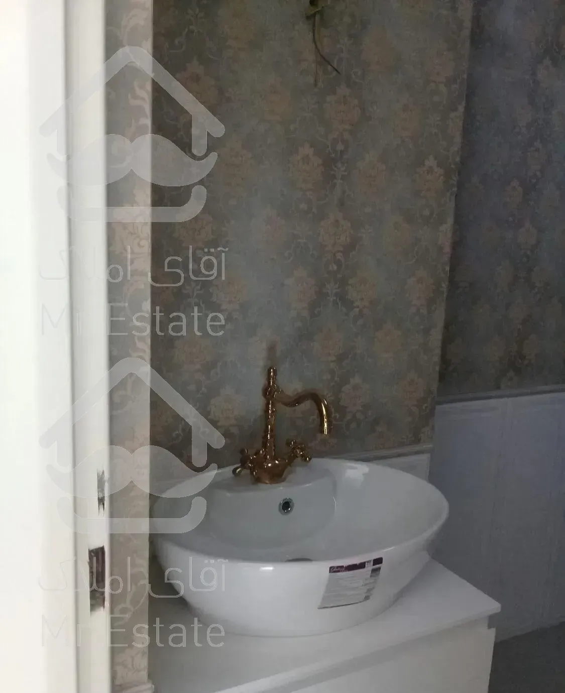 اپارتمان ۱۳۵ متری فروش