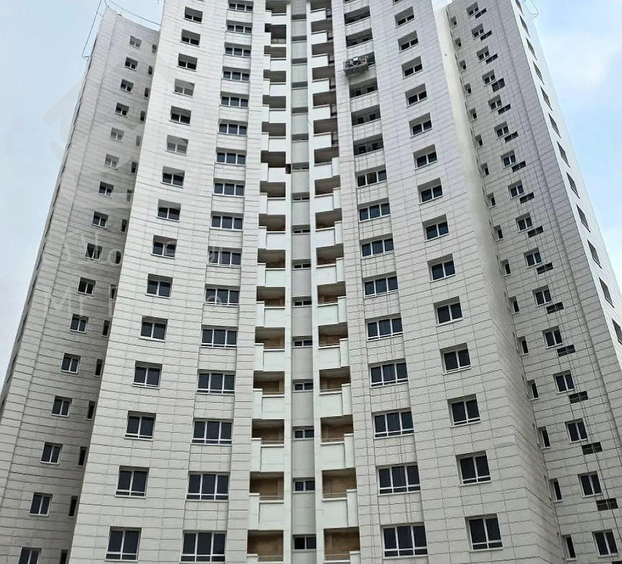 آپارتمان ۱۰۰ متری دارای ۲خواب دریاچه خلیج فارس