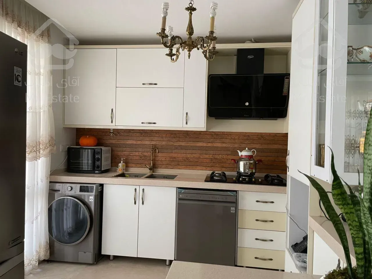 خرید آپارتمان ۱۰۰ متری دزاشیب