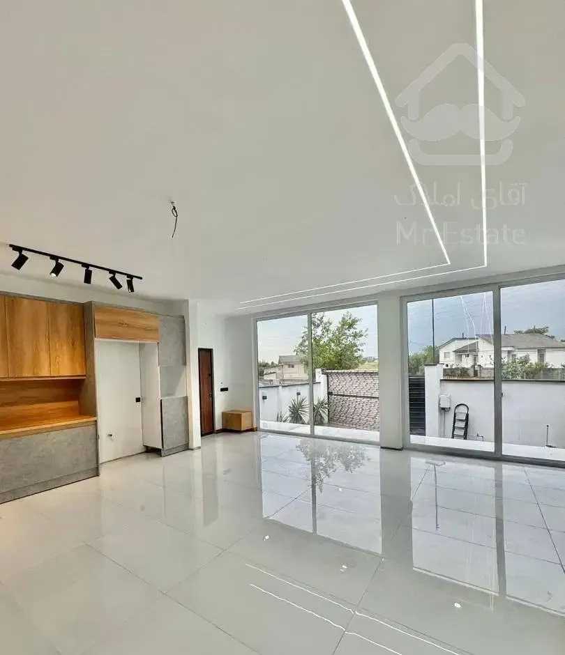 ویلا 250 متری/ سندششدانگ/ جاده دریا