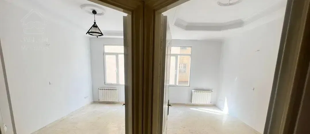 ۷۰ متری ( سالن پرده خور / طبقه هم کف )