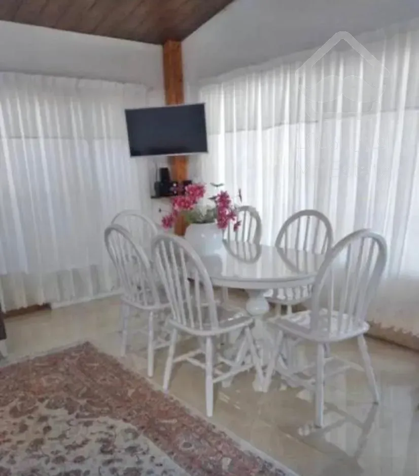 فروش ویلا باغ نقلی حیاط دار در خیابان بهرام مبله