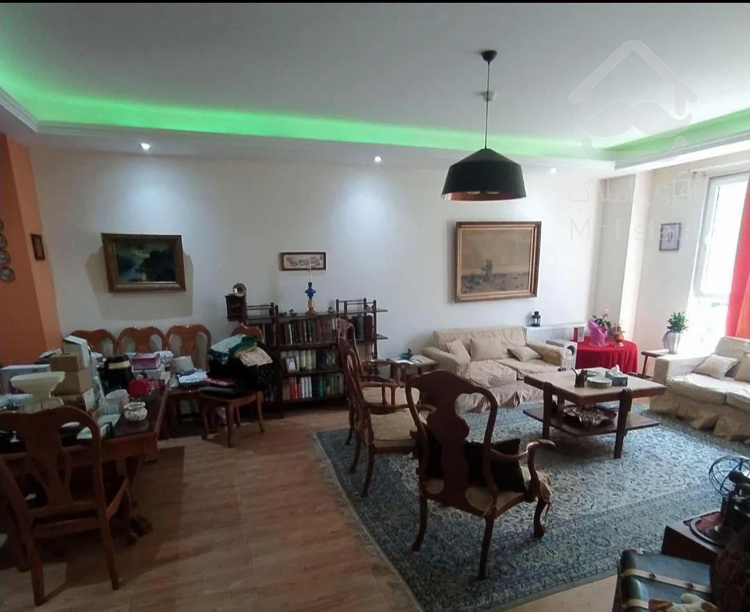 آپارتمان ۸۹ متری/بلوار فردوس/نقشه مهندسی/نورگیر