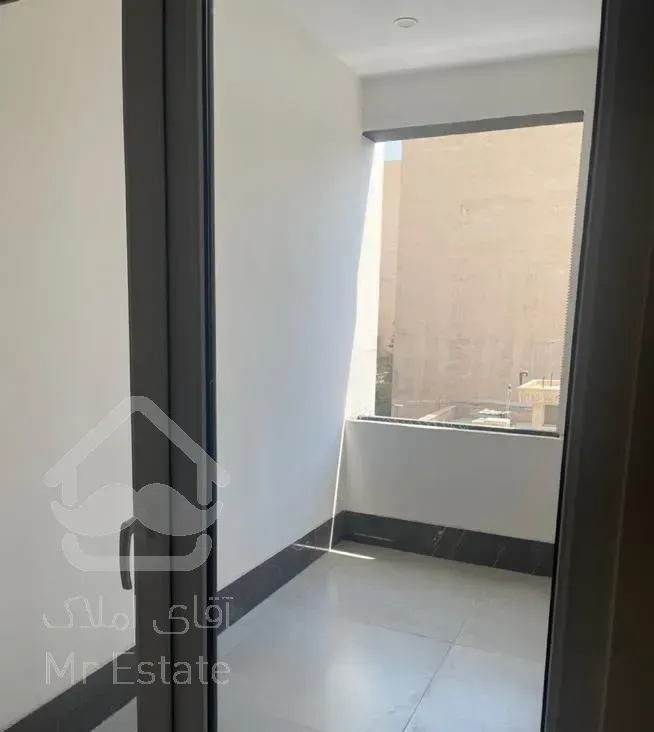 آپارتمان ۱۱۰ متری ۲ خوابه در بلوارآزادگان