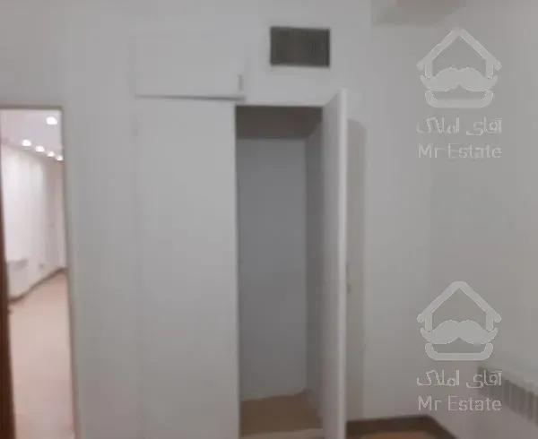 آپارتمان ۱۰۰متری ۲خوابه  در  خ ارغوان