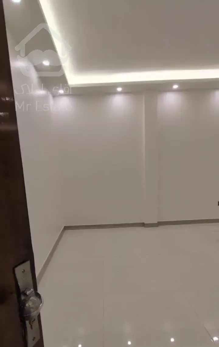 فروش آپارتمان ۵۹ متری سی متری نیروهوایی(عروسک)