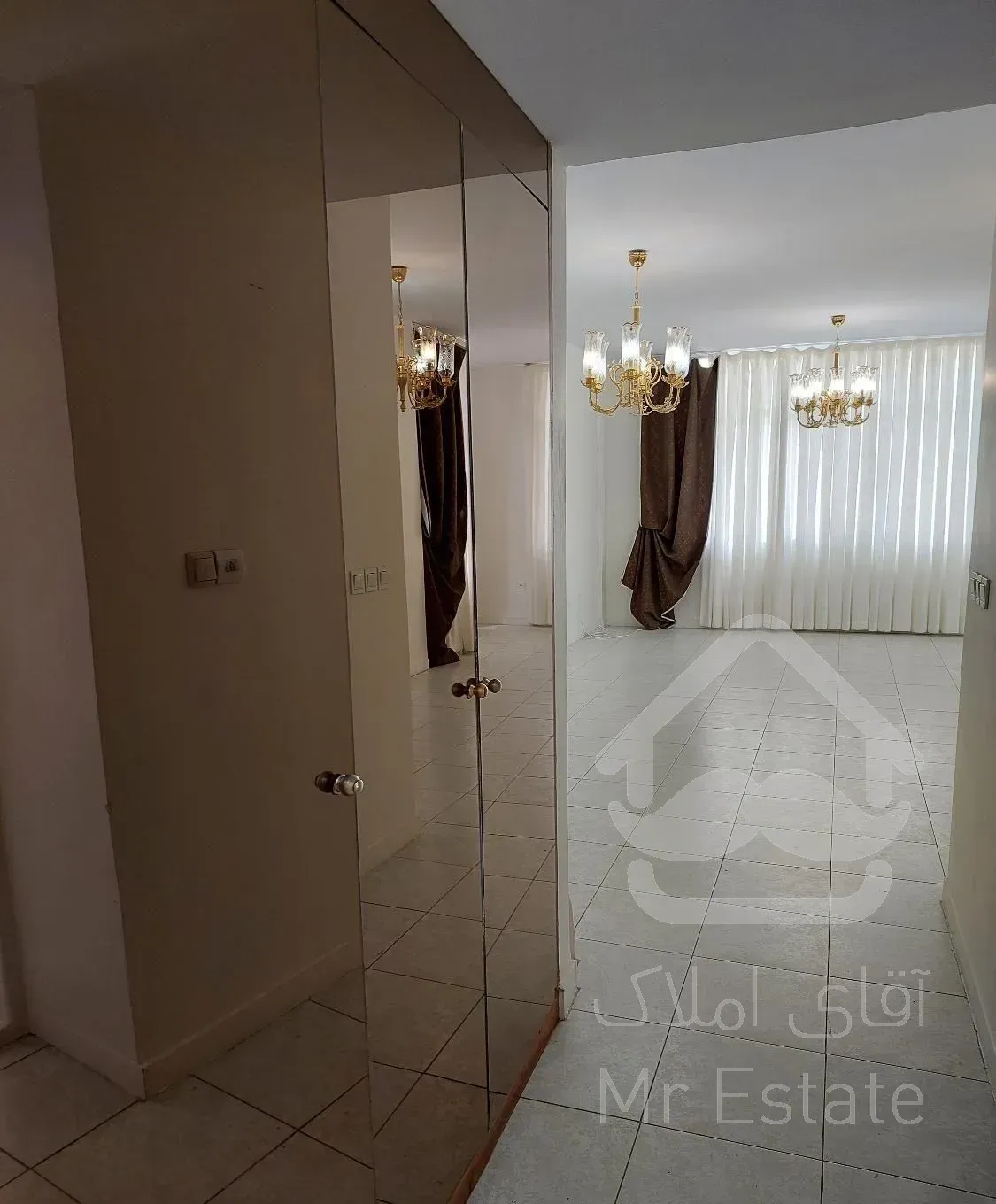 شهرک غرب ۱۵۰ متر ۸واحدی فروشنده واقعی