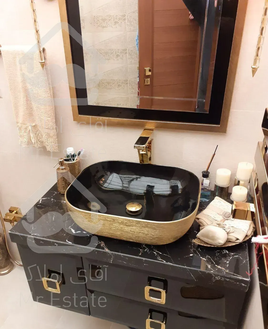 آپارتمان ۱۳۰ متر ۳ خواب