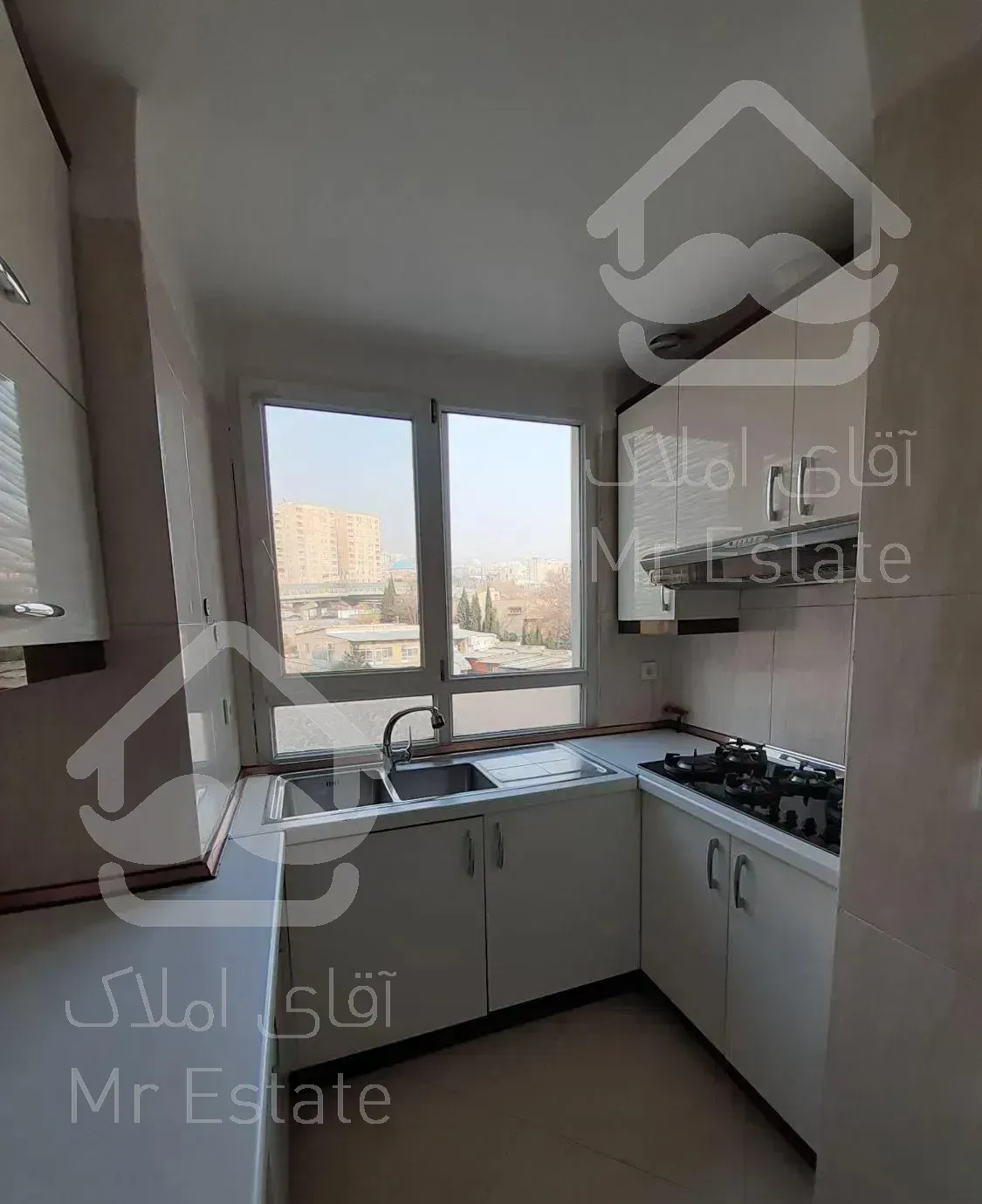 ۸۵ متر  ۲ خواب  ازگل / برج  باغ