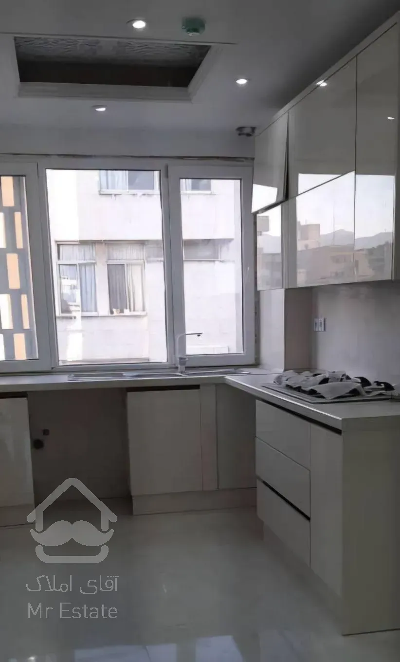 آپارتمان 65 متری نوساز  حوالی دانشگاه تهران