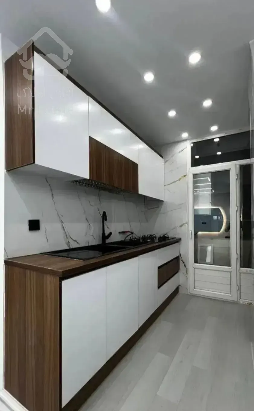 48متر نقلی فول بازسازی سالن پرده خور پارکینگ دار