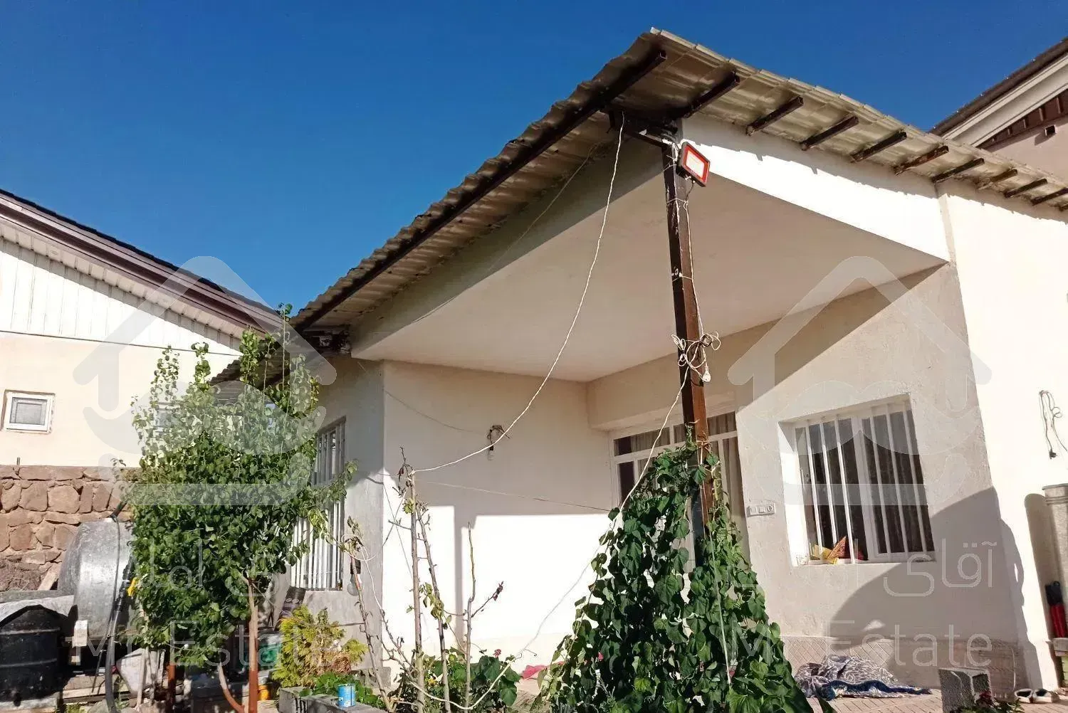 باغچه و سوییت دماوند چنار شرق