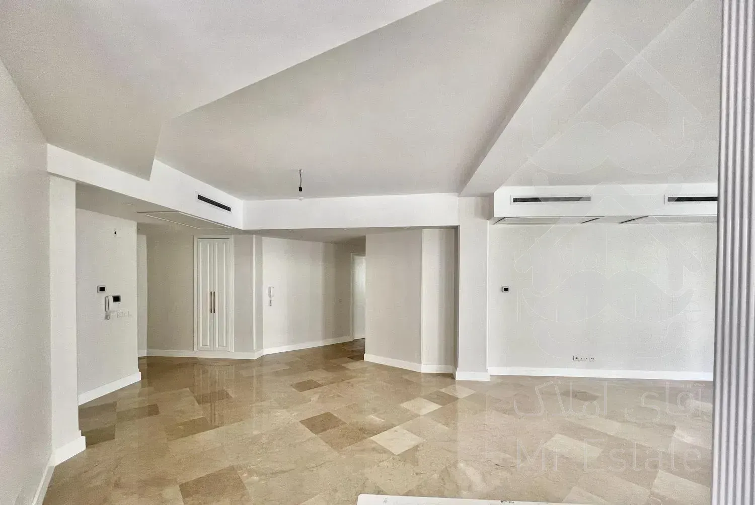 فرشته ١٥٩ متر شمیرانی دید و نور ارتفاع سقف