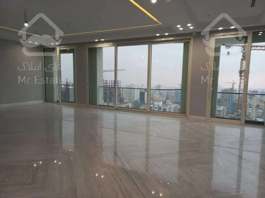 فروش آپارتمان فرمانیه 300  متر اکازيون