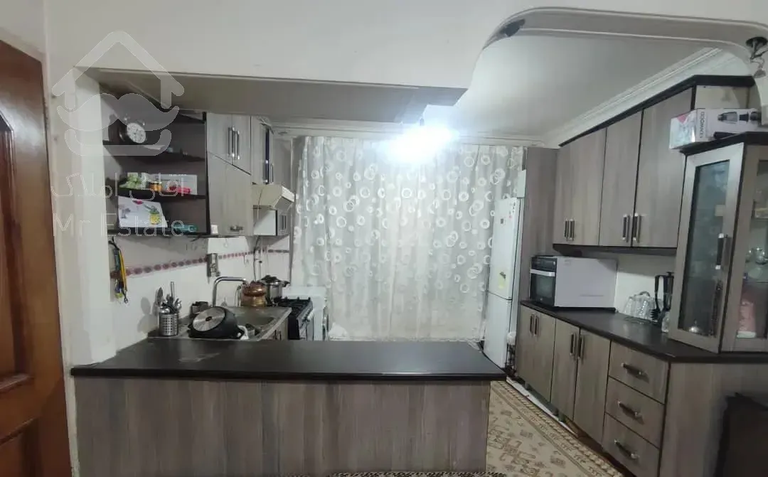 63مترمجیدیه جنوبی پارکینگ و انباری