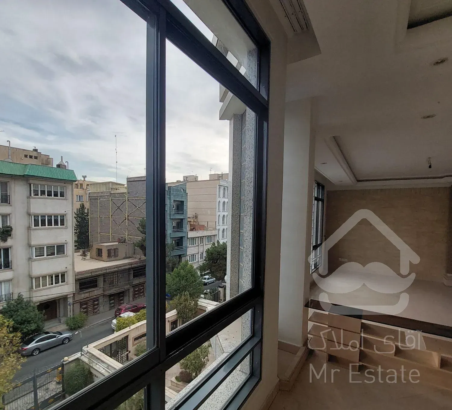 فروش آپارتمان ۲۰۸ متری ۴ خوابه در آرارات