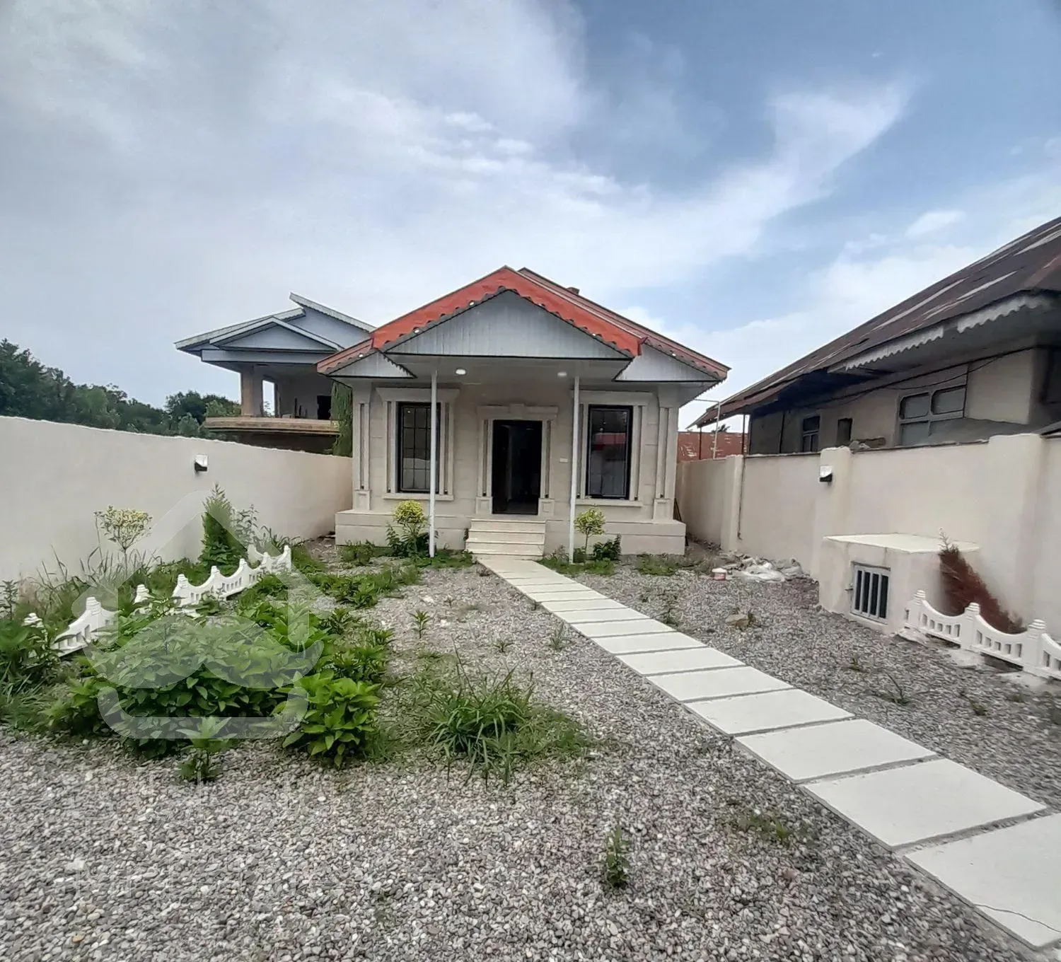 ویلای ۲۴۰ متری سند تک برگ