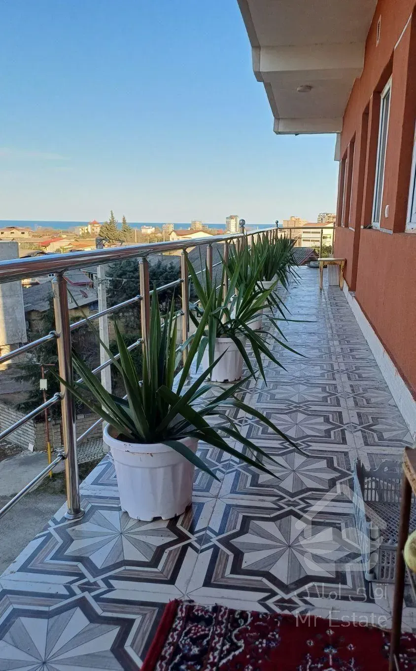 آپارتمان ۱۰۳ متری رامسر رو به دریا