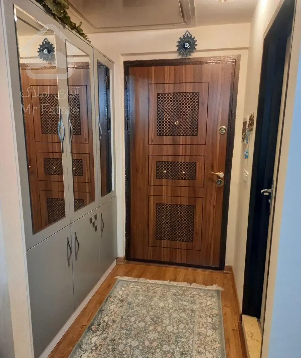 فروش آپارتمان ۸۴ متری ۲ خوابه در مرادآباد